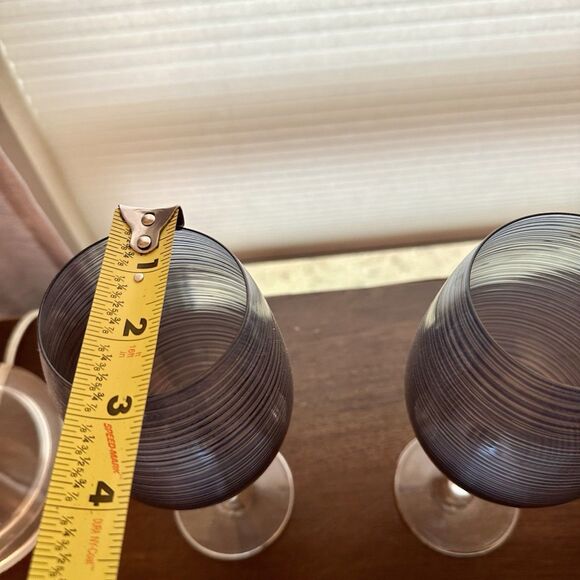 Stolzle Lausitz Elements Twisters 4 Wine Glasses Blue 9" Beverage Ribbon Design - Picture 6 of 6